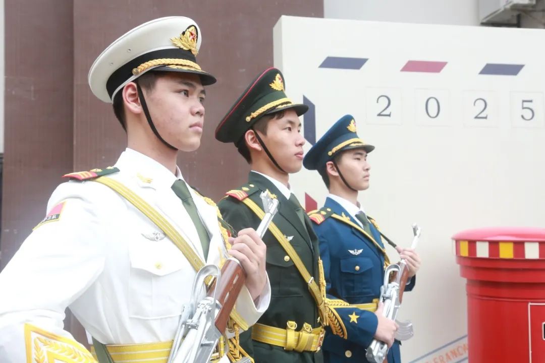 踐行青春誓言 立志揚帆遠航 | ?？谏礁吒呒墝嶒炛袑W(xué)十八歲成人禮暨百日誓師大會成功舉辦-圖片2