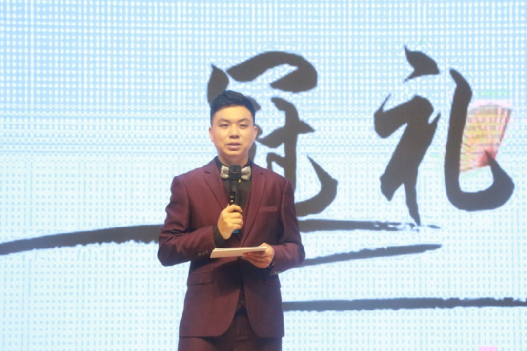 踐行青春誓言 立志揚帆遠航 | ?？谏礁吒呒墝嶒炛袑W(xué)十八歲成人禮暨百日誓師大會成功舉辦-圖片3