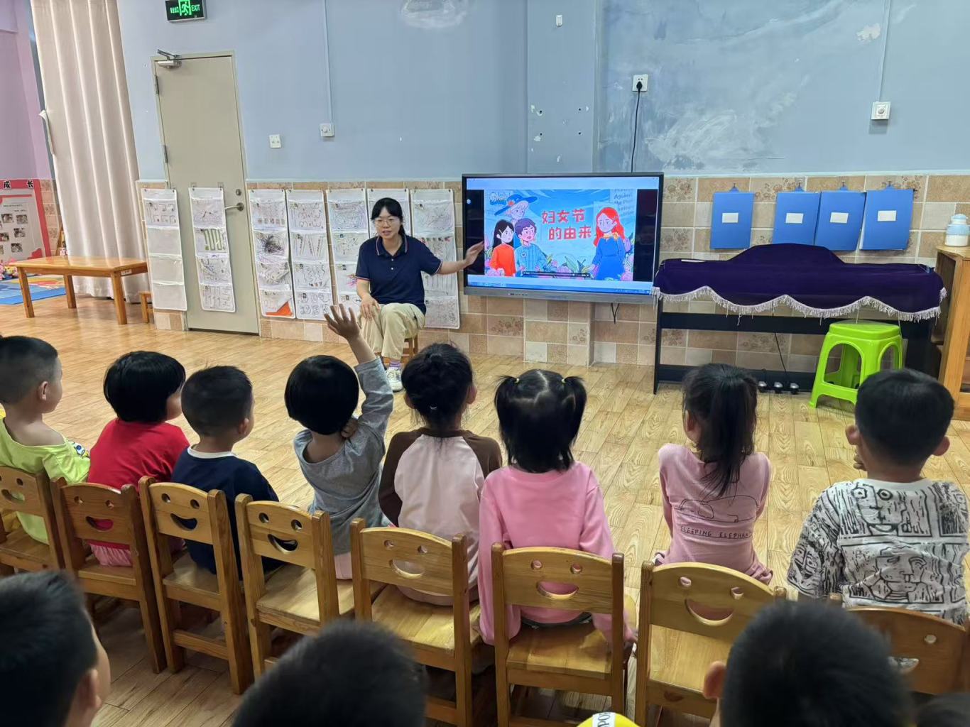 童心暖三月，濃情婦女節(jié)——?？谑徐`山鎮(zhèn)中心幼兒園南田山高分園三八婦女節(jié)主題活動-圖片1