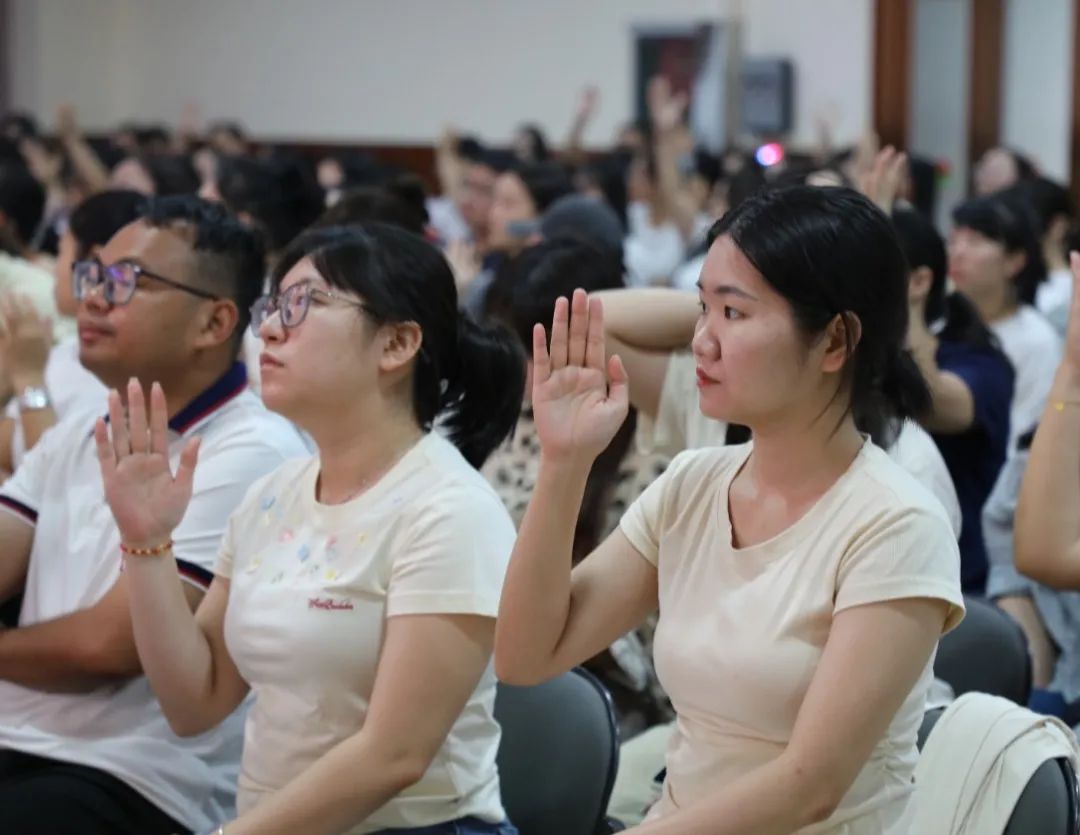 聚力提質(zhì)，共啟新程——?？谏礁邔W(xué)校 2025 年秋季教學(xué)培訓(xùn)圓滿舉行-圖片8