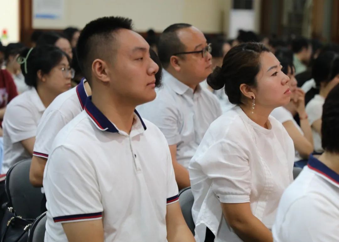 聚力提質(zhì)，共啟新程——?？谏礁邔W(xué)校 2025 年秋季教學(xué)培訓(xùn)圓滿舉行-圖片7